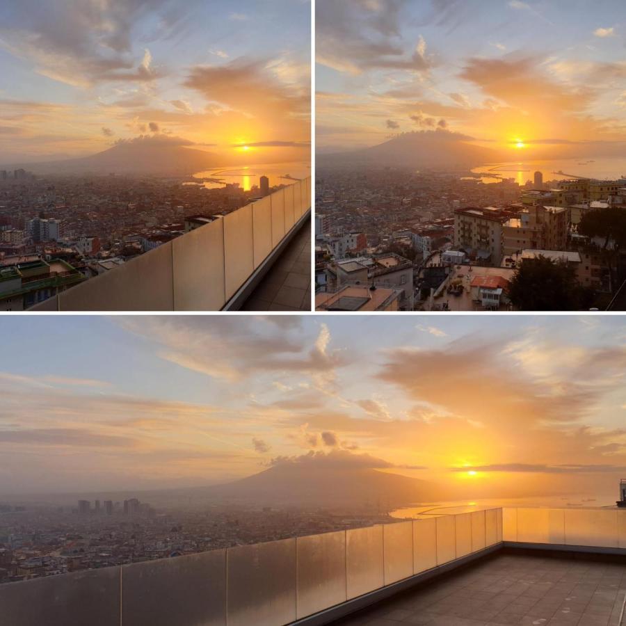 Terrazza Manu - Loft Suspended Over The City-Vomero Napoli Bagian luar foto