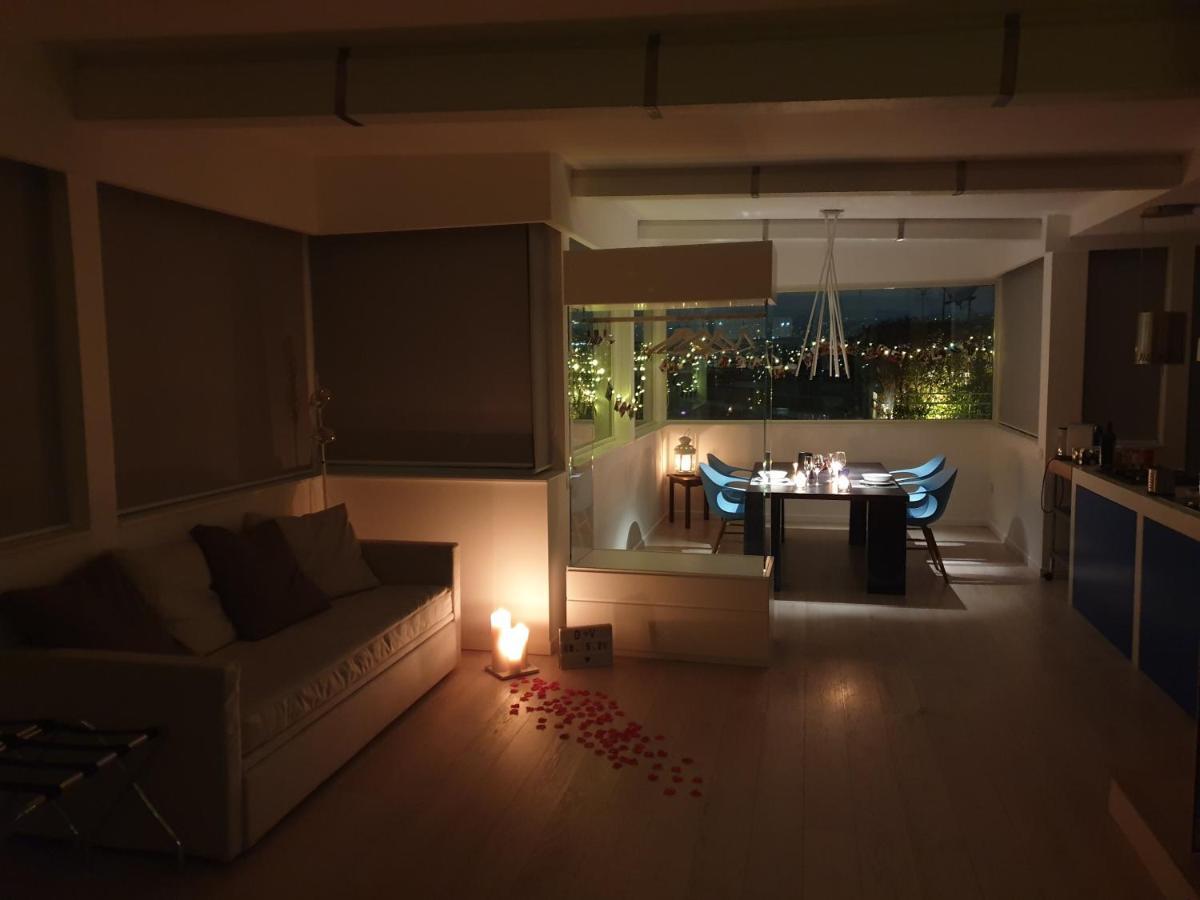 Terrazza Manu - Loft Suspended Over The City-Vomero Napoli Bagian luar foto