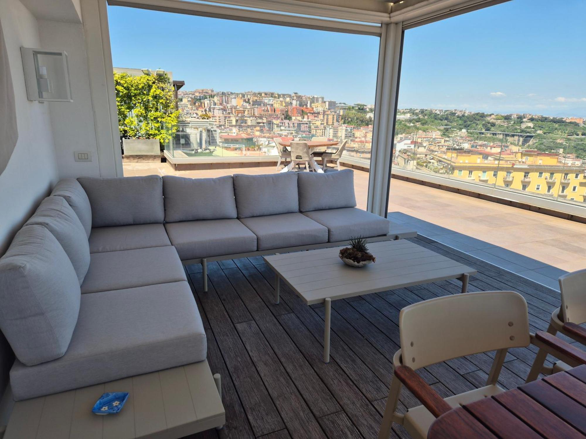 Terrazza Manu - Loft Suspended Over The City-Vomero Napoli Bagian luar foto