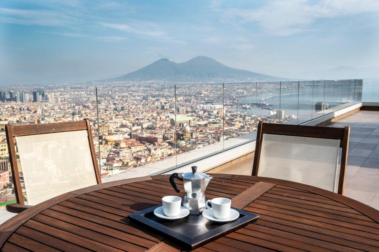Terrazza Manu - Loft Suspended Over The City-Vomero Napoli Bagian luar foto